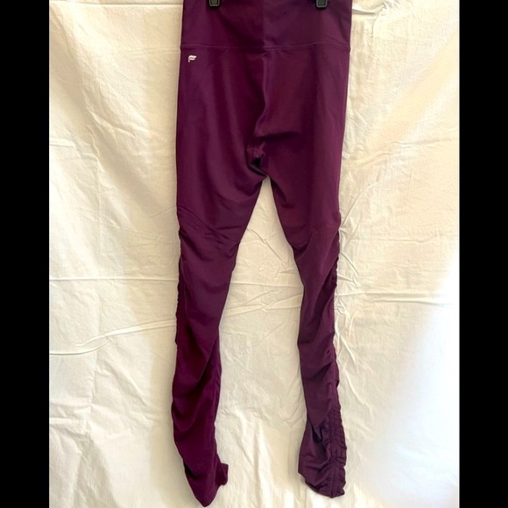 Fabletics Ruched Full Length Legging - Picture 3 of 6